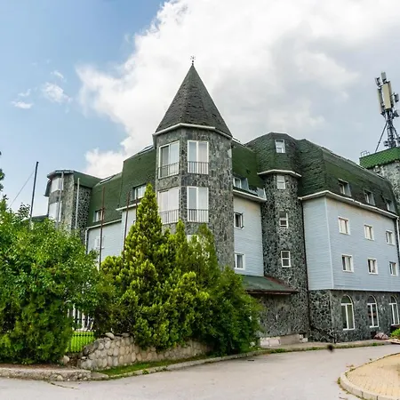 Chateau Vaptzarov ホテル 4*