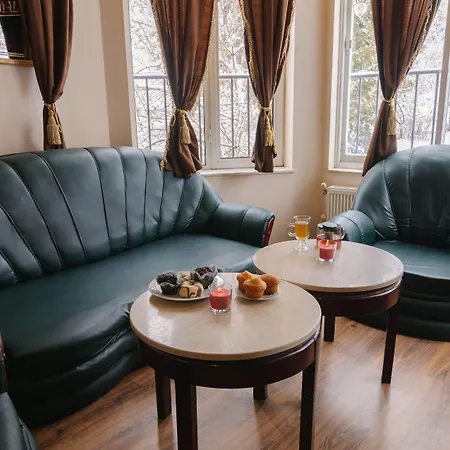 Chateau Vaptzarov Hotel 4*
