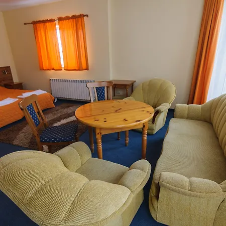 Chateau Vaptzarov Hotel 4*